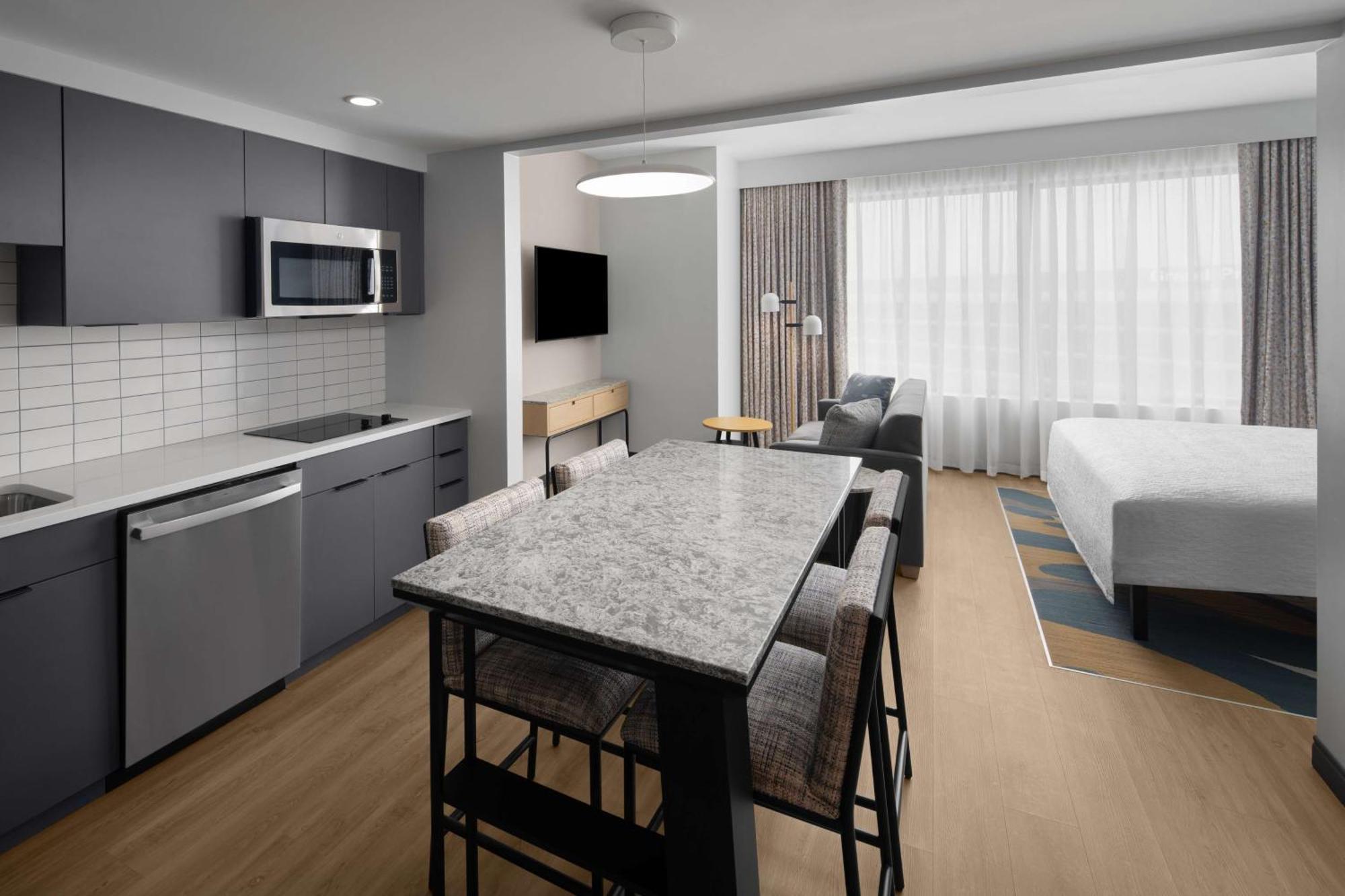 Homewood Suites By Hilton Grand Prairie At Epiccentral מראה חיצוני תמונה