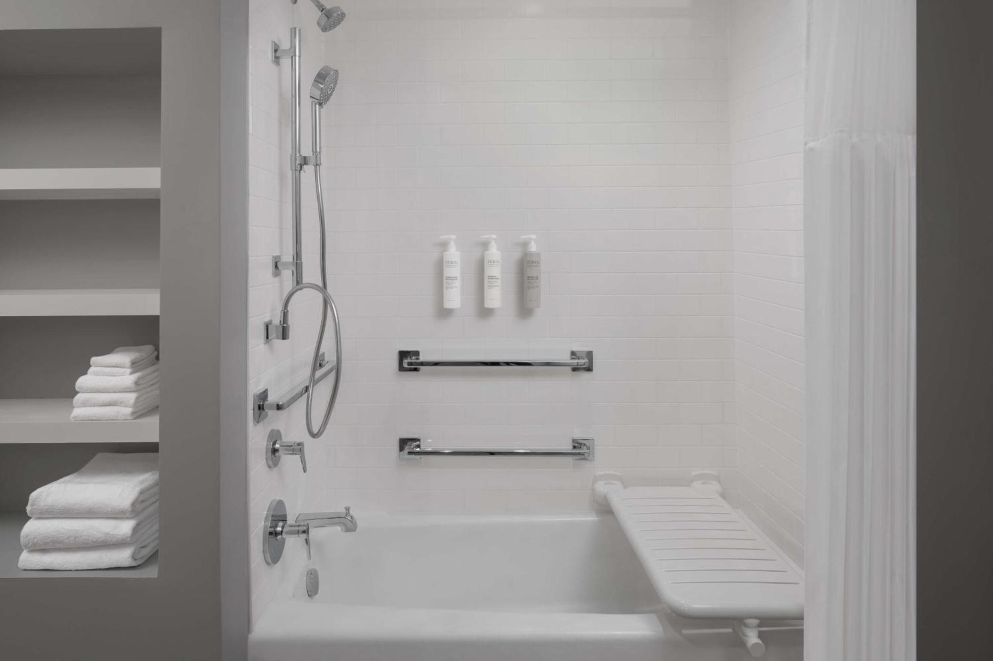 Homewood Suites By Hilton Grand Prairie At Epiccentral מראה חיצוני תמונה