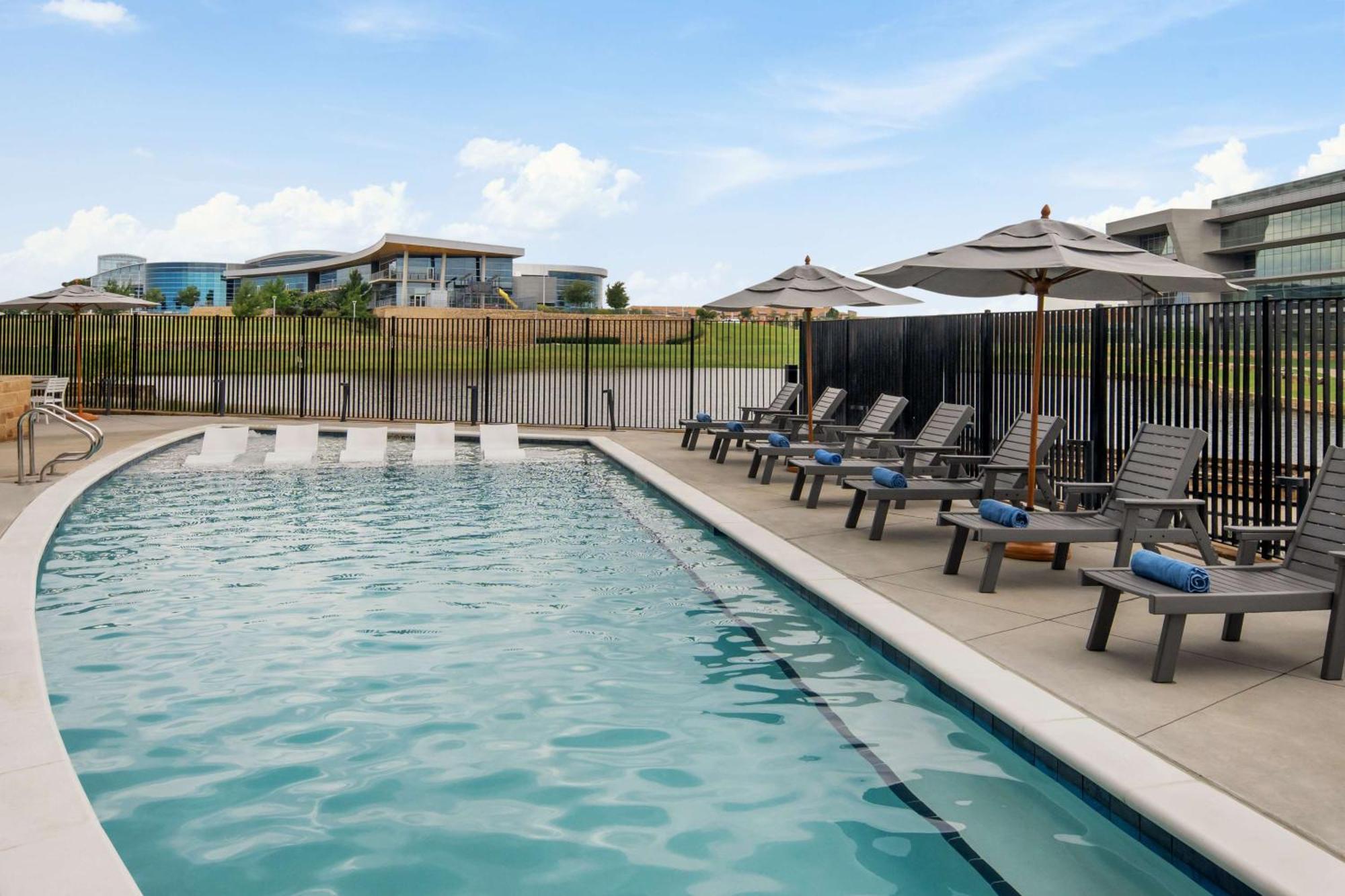 Homewood Suites By Hilton Grand Prairie At Epiccentral מראה חיצוני תמונה